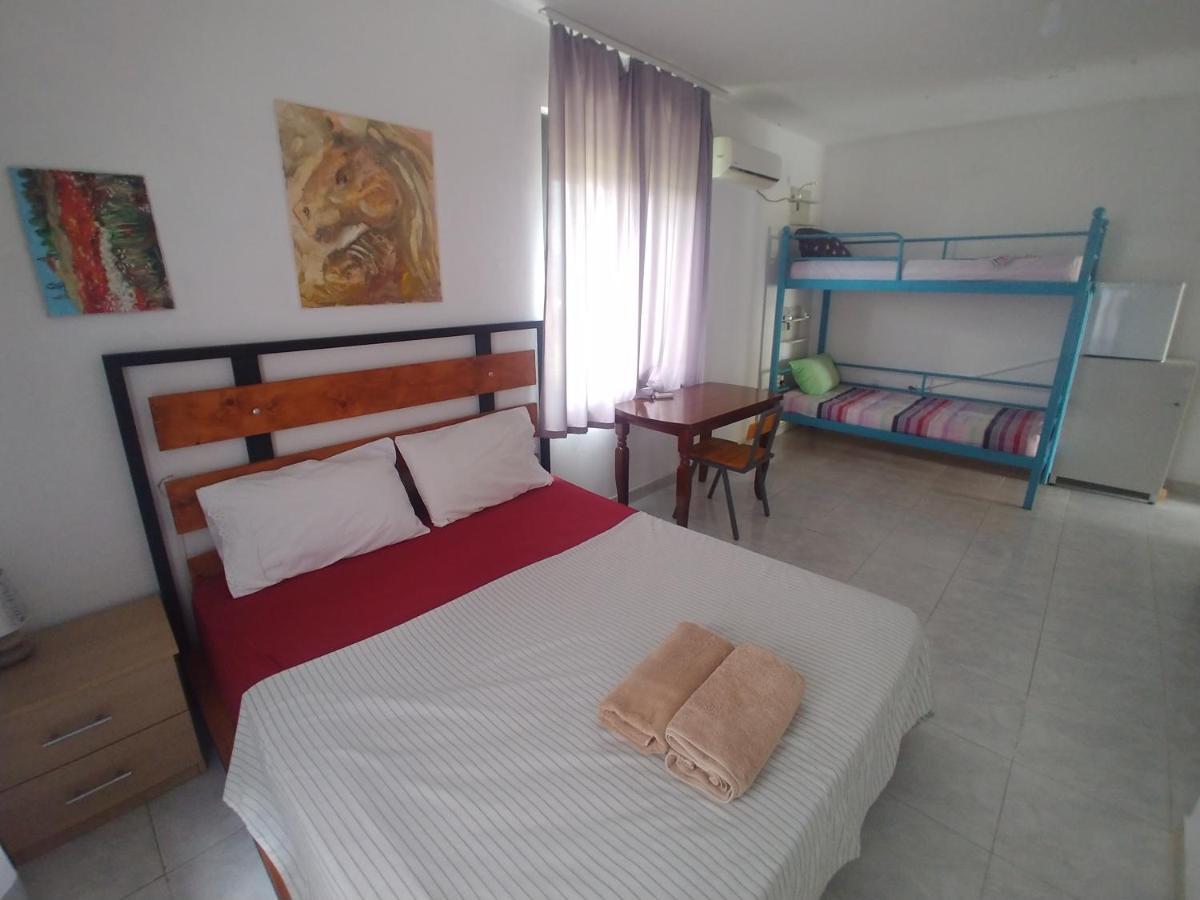 Green Garden Guesthouse Шкодер Екстер'єр фото