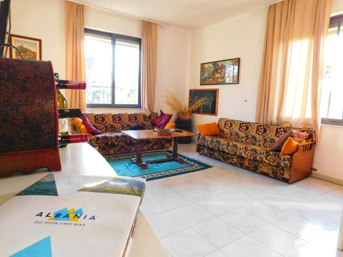 Green Garden Guesthouse Шкодер Екстер'єр фото