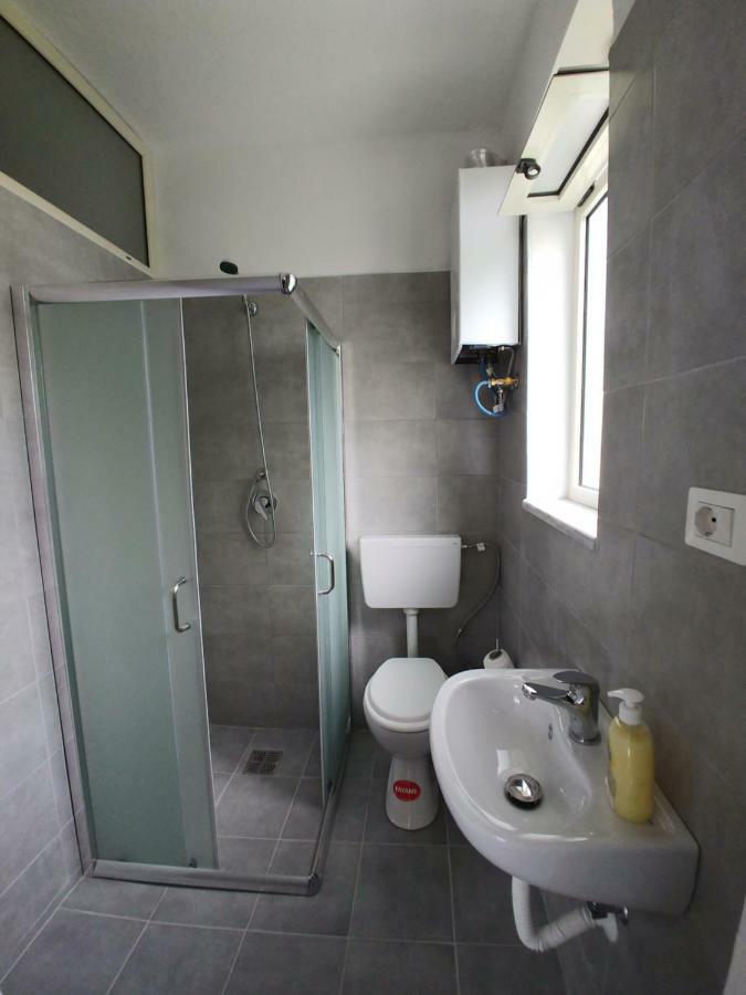 Green Garden Guesthouse Шкодер Екстер'єр фото